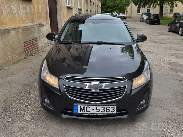 Chevrolet Ekonomisks Chevrolet Cruze ar gāzi – TA līdz 08.20