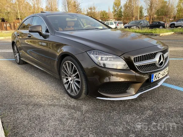 Mercedes Auto perfektā stāvoklī, patēriņš uz 100 kilometrie