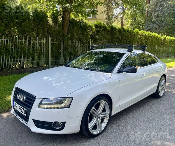 Audi Audi A5 2.7d 2011.gada.