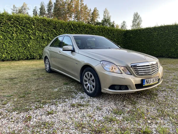 Mercedes Pārdodu Mercedes-Benz E200 Cdi (W212) ar automātis