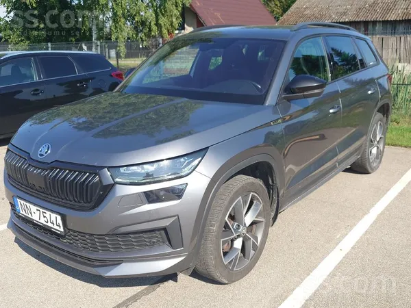 Skoda Uzņēmums pārdod lietotu Skoda Kodiaq 2.0Tdi Sport
