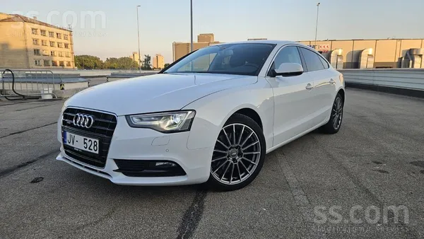 Audi Privātpersona pārdod Audi A5 Sportback Quattro 3.0