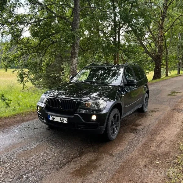 BMW Pārdodas BMW X5 155kw ar čipu. Pietiekami jaudīgs 