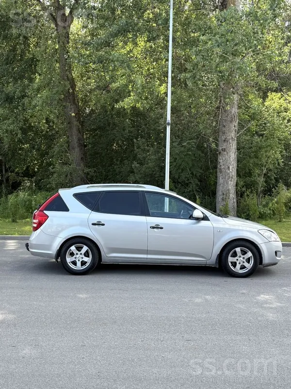 KIA Pārbaudīts -Ekonomisks - uzticams Kia Ceed .