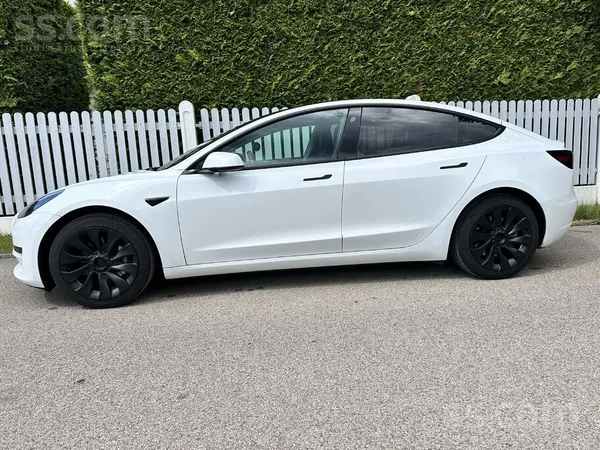 Tesla - 1