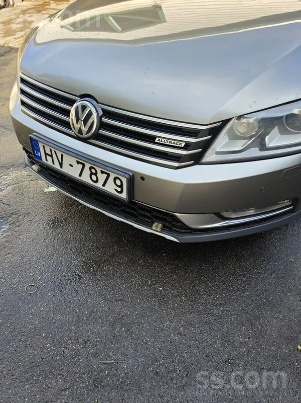 Volkswagen Продаю машину. Экономная и хорошая и с богатой ком