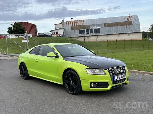 Audi A5 на ходу. Двигатель и коробка передач в хорошем 
