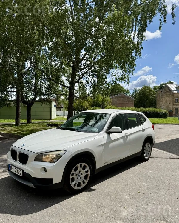 BMW Pārdodu savu BMW X1.