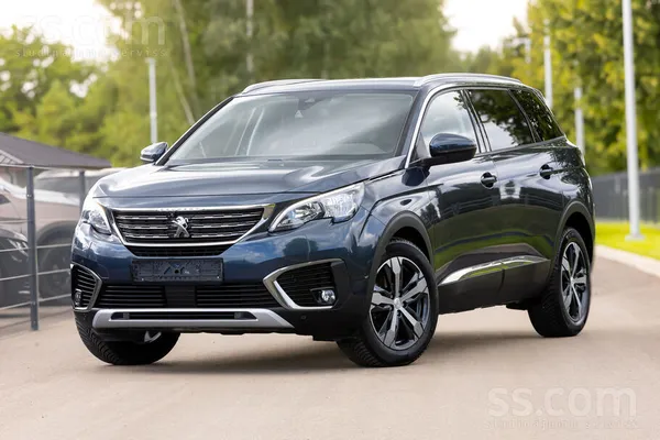 Peugeot Peugeot 5008, 7 vietas, 1.2 benzīns, 96kw, mehānik