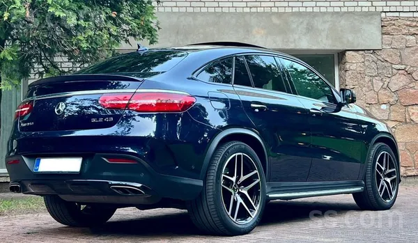 Mercedes Подробная информация по телефону. Общение на русск