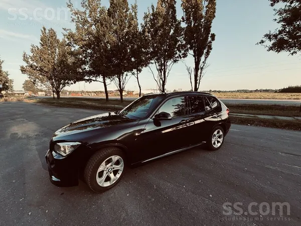 BMW 2.0d 135kw. Pārdod koptu BMW X1 lieliskā tehniskā 
