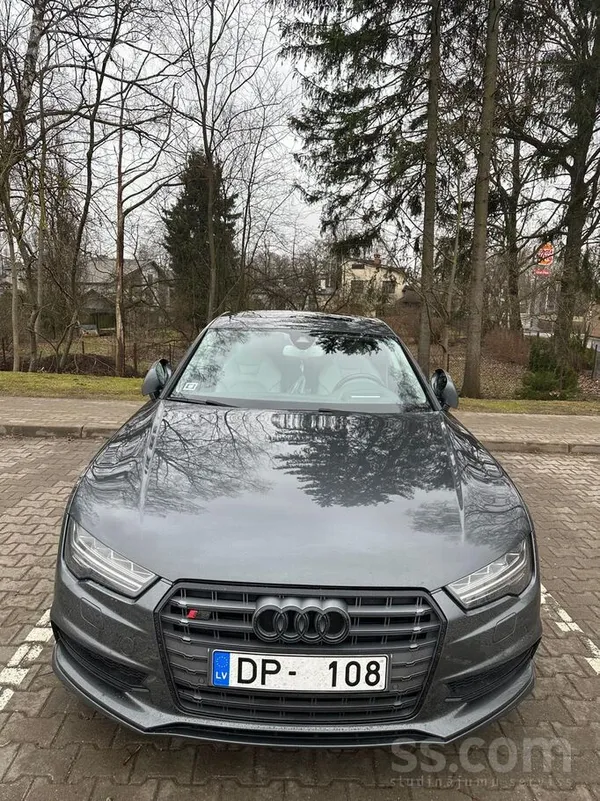 Audi S7