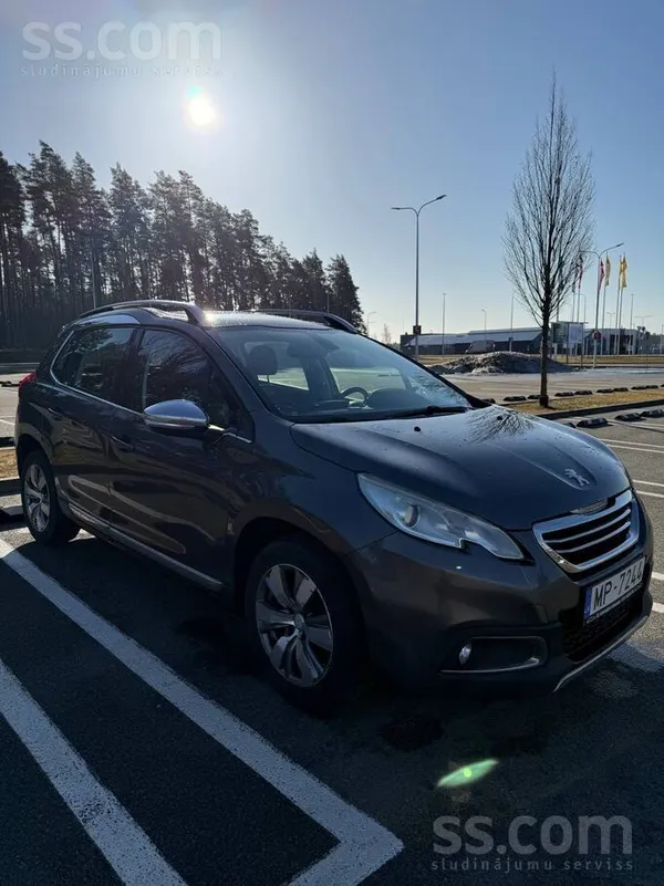 Peugeot Авто в техническом, визуально хорошем состоянии. С
