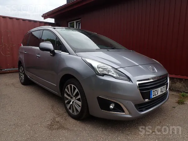 Peugeot Peugeot 5008 1.6i, no Vācijas. 