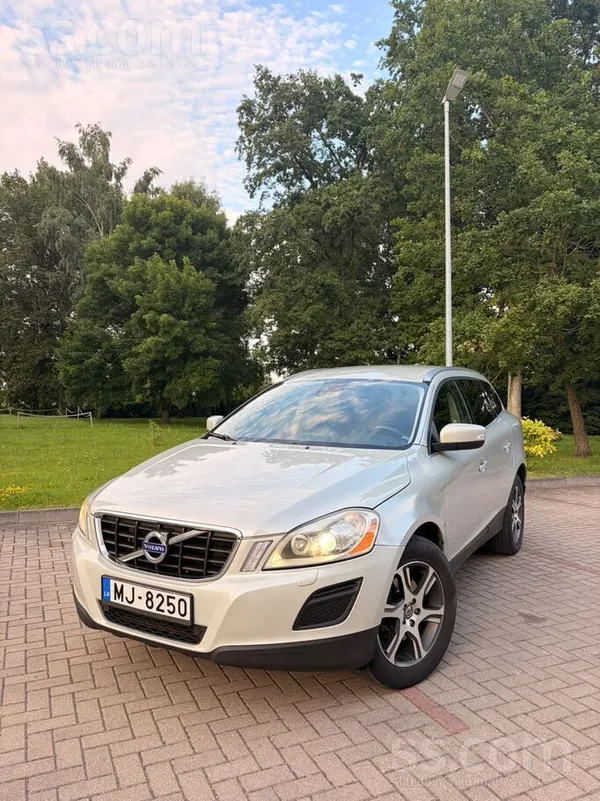 Volvo Pārdodu Volvo Xc60, 2010. gada, 2.0 dīzelis ar aut