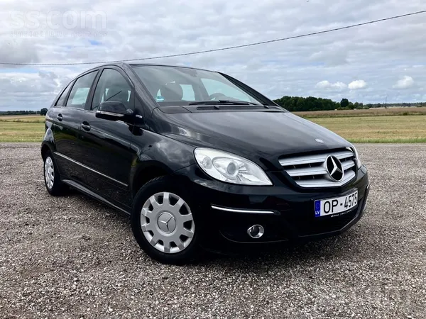 Mercedes Auto no Vācijas, pirkts oficiālā izsolē. 