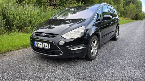 Ford Automāts, ādas salons, 7 sēdvietas