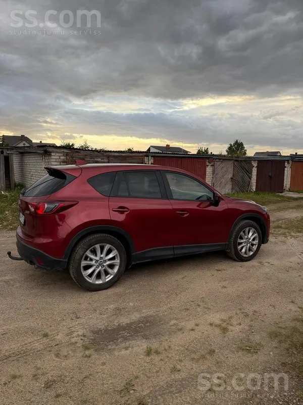 Mazda Cx-5 KE

 2.2 Skyactiv-D
 110 kW / 150 ZS
 2191 cm³
 Dīzelis
 Aw