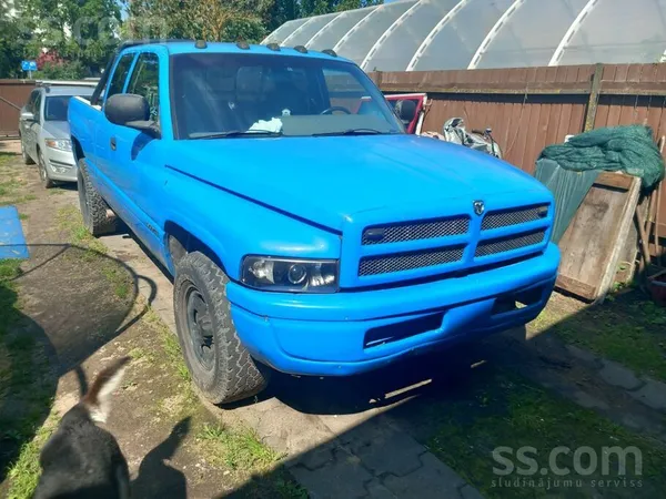 Dodge Pardod, cena ir runajama pie auto, maina neinteres