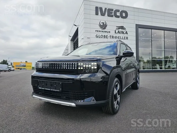 Fiat Pārdodam jaunu Fiat Grande Panda Hybrid 110 La Pri