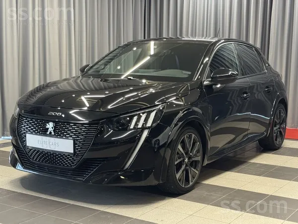 Peugeot Garantija. Peugeot 208 1.2 Puretech turbo 74kw/101