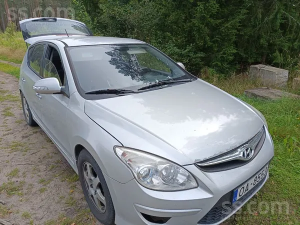 Hyundai Hundai i30 mehāniskā ātrumkārba 2011 gada ar vizuā