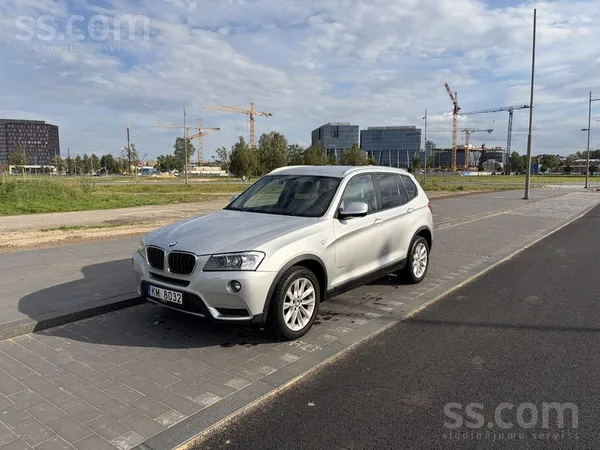 BMW Pārdodu 2011.gada BMW X3, 2.0d, 135kW. 