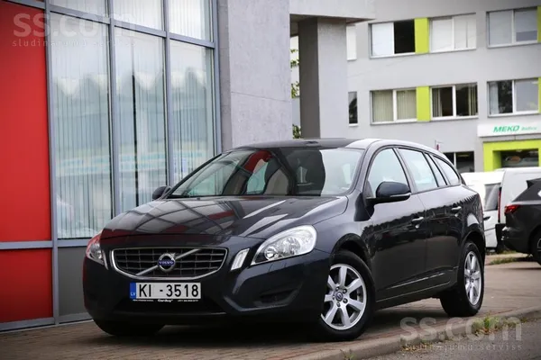 Volvo Jauna TA, 2.0d/100kW, 5 cilindru, mehānika. 