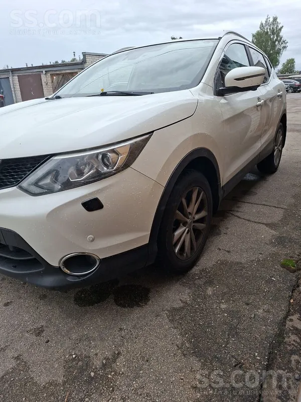 Nissan Продам Nissan Qashqai 2015 года