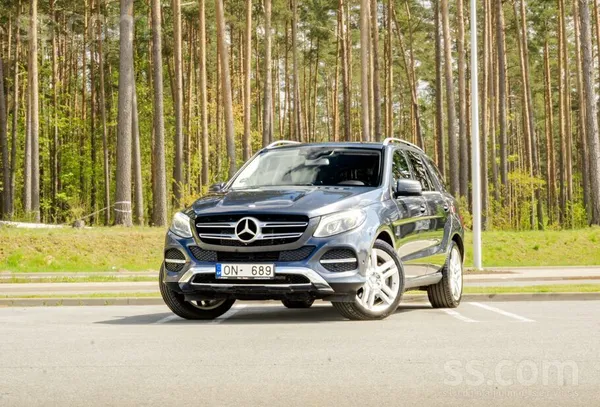 Mercedes Mercedes Benz Gle 500 E 4Matic 3.0l hibrīds. Ar ko