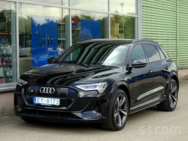 E-tron S Black-pack Quattro 503Zs 95kWh Mmi-Navi-Plus 360-Kameras Led/matrix