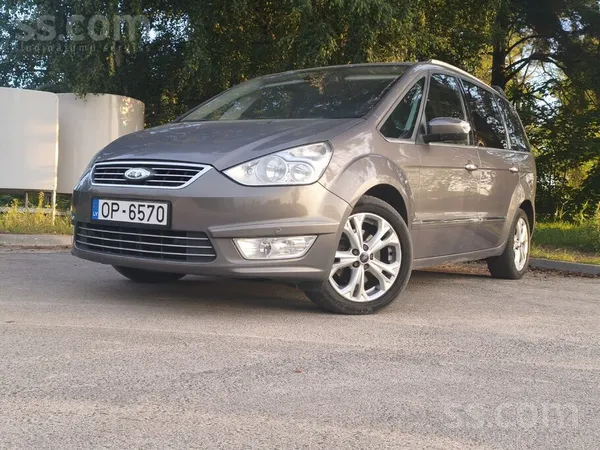 Ford Pārdod ģimenes 7-vietīgu Ford Galaxy labā tehniskā