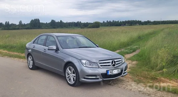 Mercedes Tiek pārdota skaista automašīna MB C220 Cdi Blueef