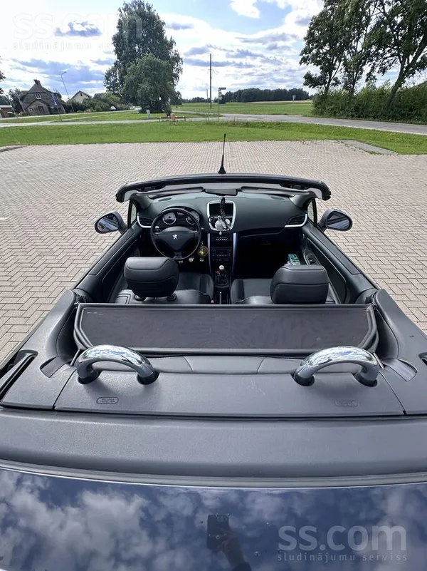 Peugeot Pārdodu Peugeot 207 CC kabrioletu