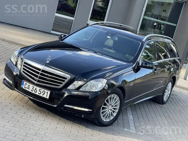 Mercedes Pardodu Mercedes-Benz E300 3.0 dīzelis (170 kW) Au