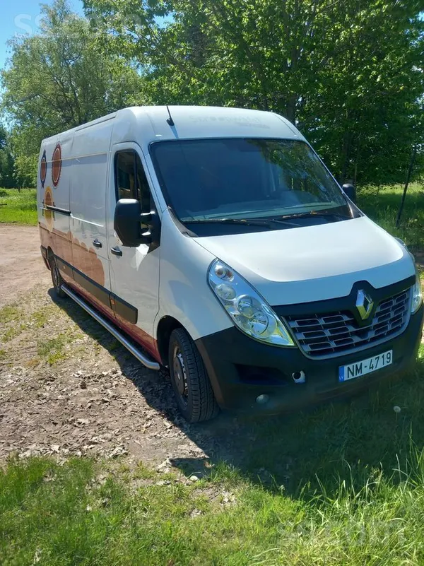 Renault Pārdodam auto labā stāvoklī ...