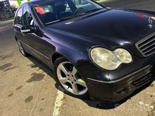 Mercedes Автомобиль в приличном состоянии, свежий т о. Эксп