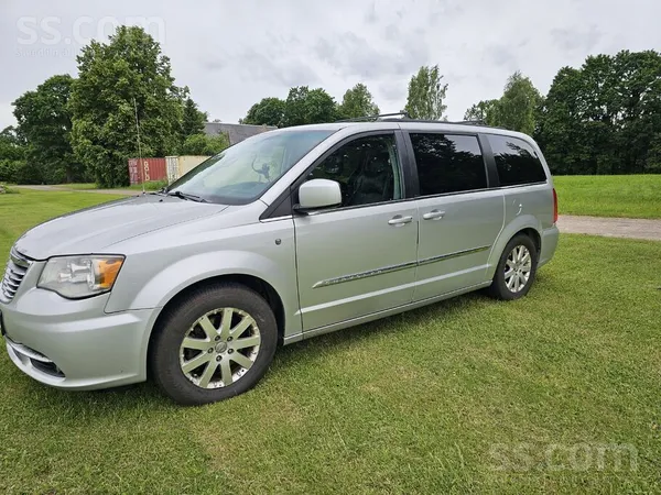 Pārdodu Chrysler Town & Country. 
Svaiga TA 06.2027. 2012 gada, 3.6 benzīns/gāze, automāts 6 ātrumi. 7- vietīgs, ekonomisks ...