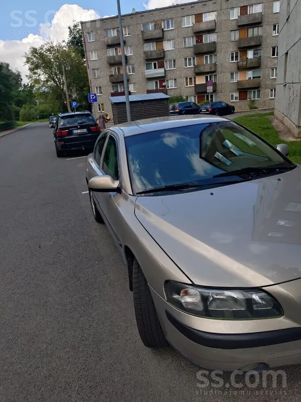 Jaunā TA izieta bez aizràdîjumiem, ekonomiska, kopta, viens saimnieks Latvij