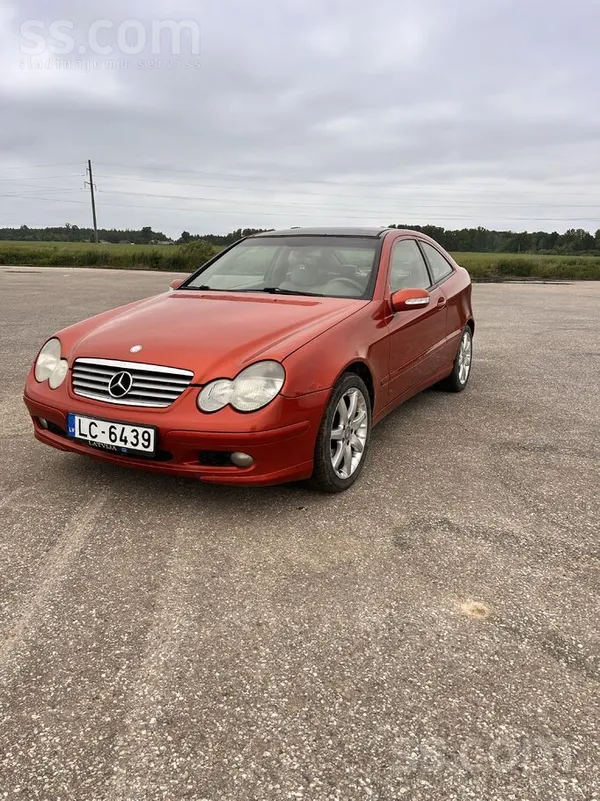 Mercedes Pārdodu Mercedes ar 1.8 kompresora dzinēju. Motors