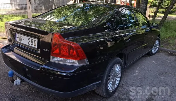 Volvo Pārdodu uzticamo Volvo S60, 2.4 dīzelis ar manuālo