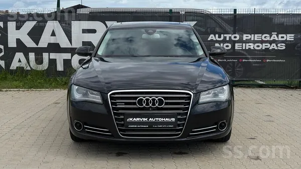 Audi Audi A8 Quattro labā tehniskā un vizuālā stāvoklī.