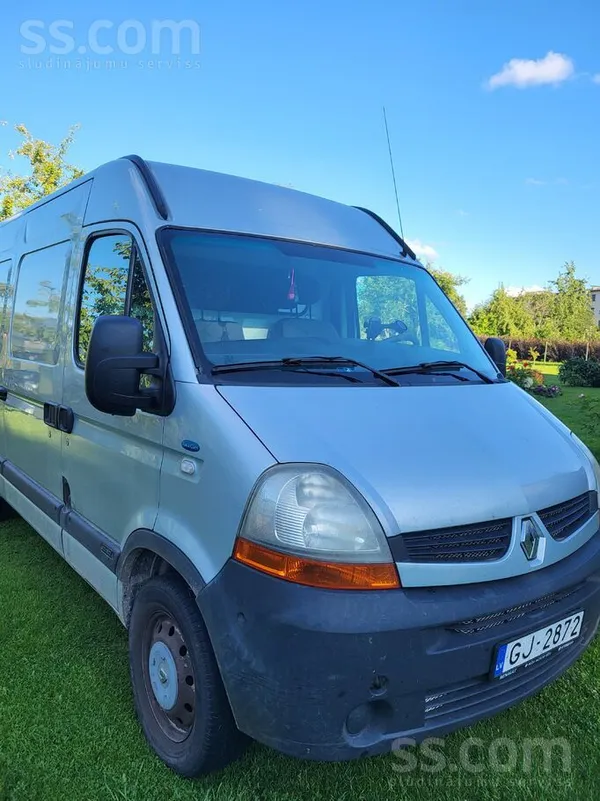 Renault Pārdod Renault Master. 2.5 dizeli. Kopts un saudzē