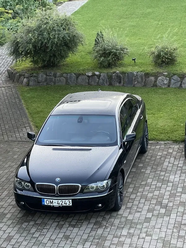 BMW E66