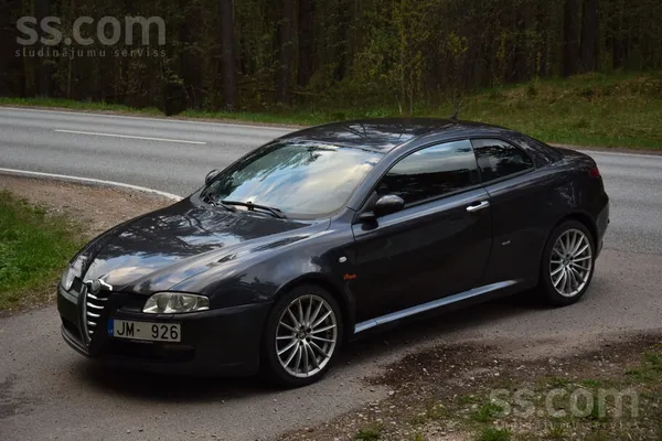 Alfa-romeo Jaunas riepas, jauni gredzeni, šāles, sajūgs, ātru