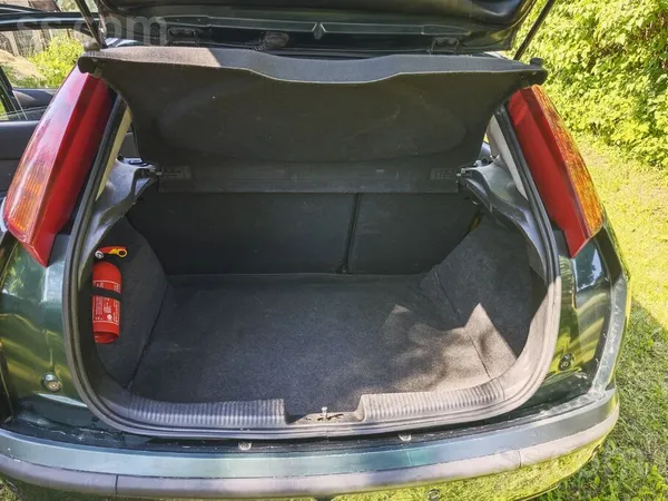 Ford Pārdodu uzticamu un ekonomisku Ford Focus. Auto ir