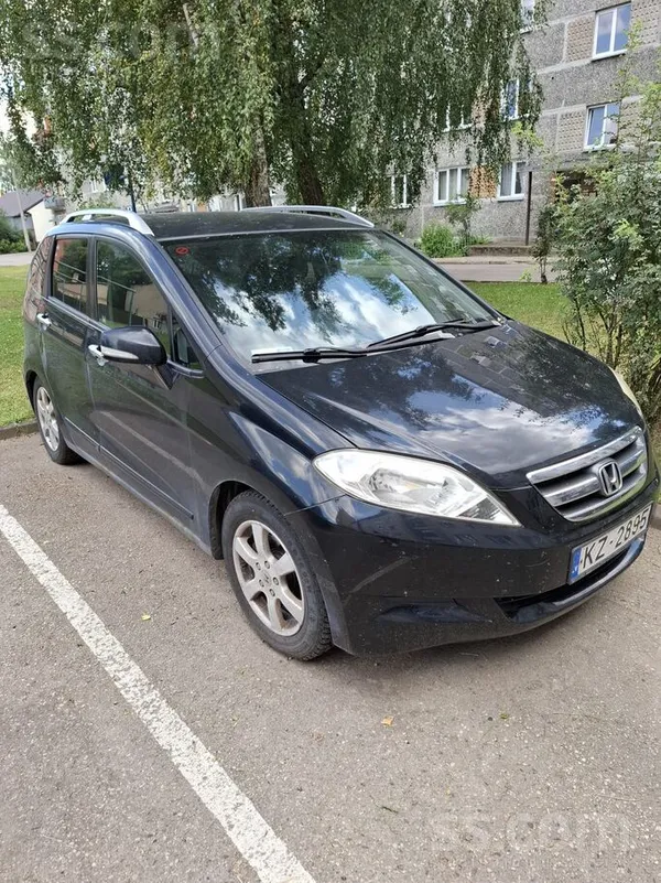 Honda Продаём машину в хорошем состоянии. Надёжный и эко