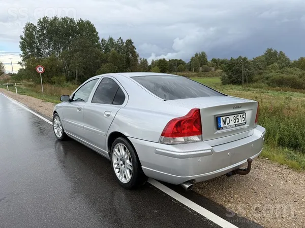 Volvo Pārdodu Volvo S60.