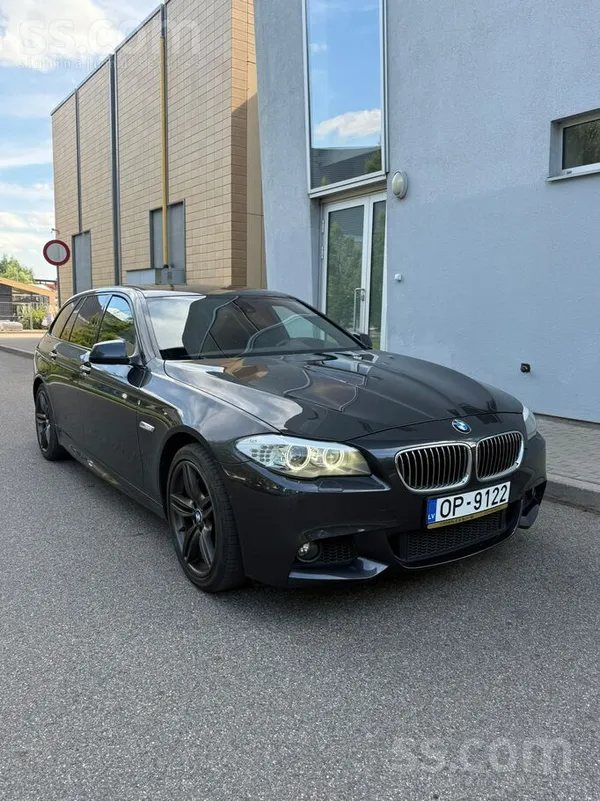 BMW 530