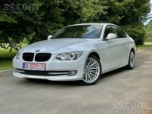 BMW BMW E92 Facelift 320d 135kw 183zs no Vācijas